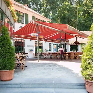 Hotel Au Repos Des Chasseurs ***