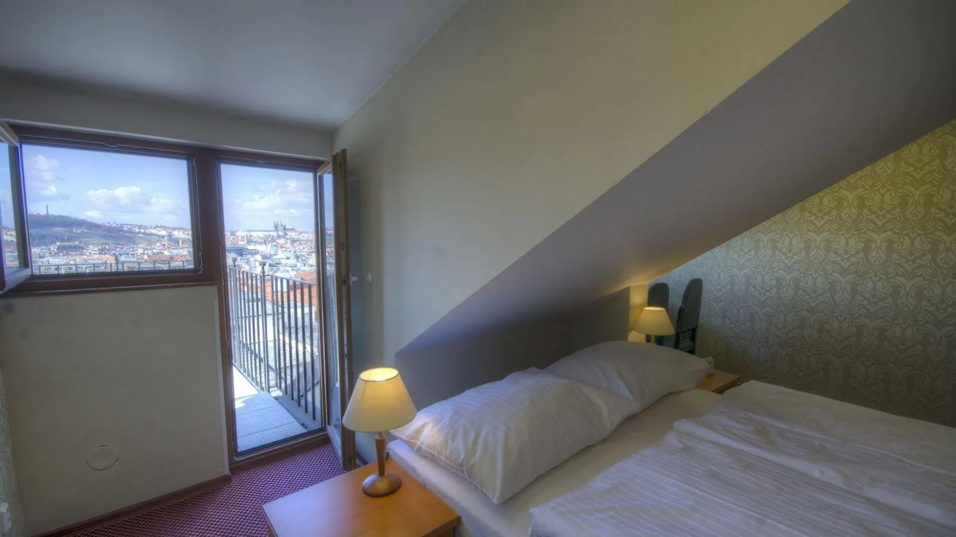 Wenceslas Square Hotel - Czech Leading Hotels Prag 4*,